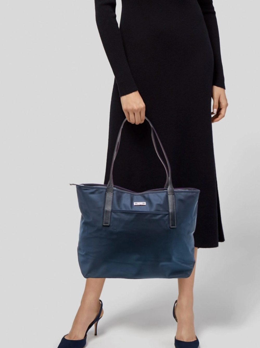 Tumi Voyageur Q-Tote Nylon Navy Blue Tote Bag